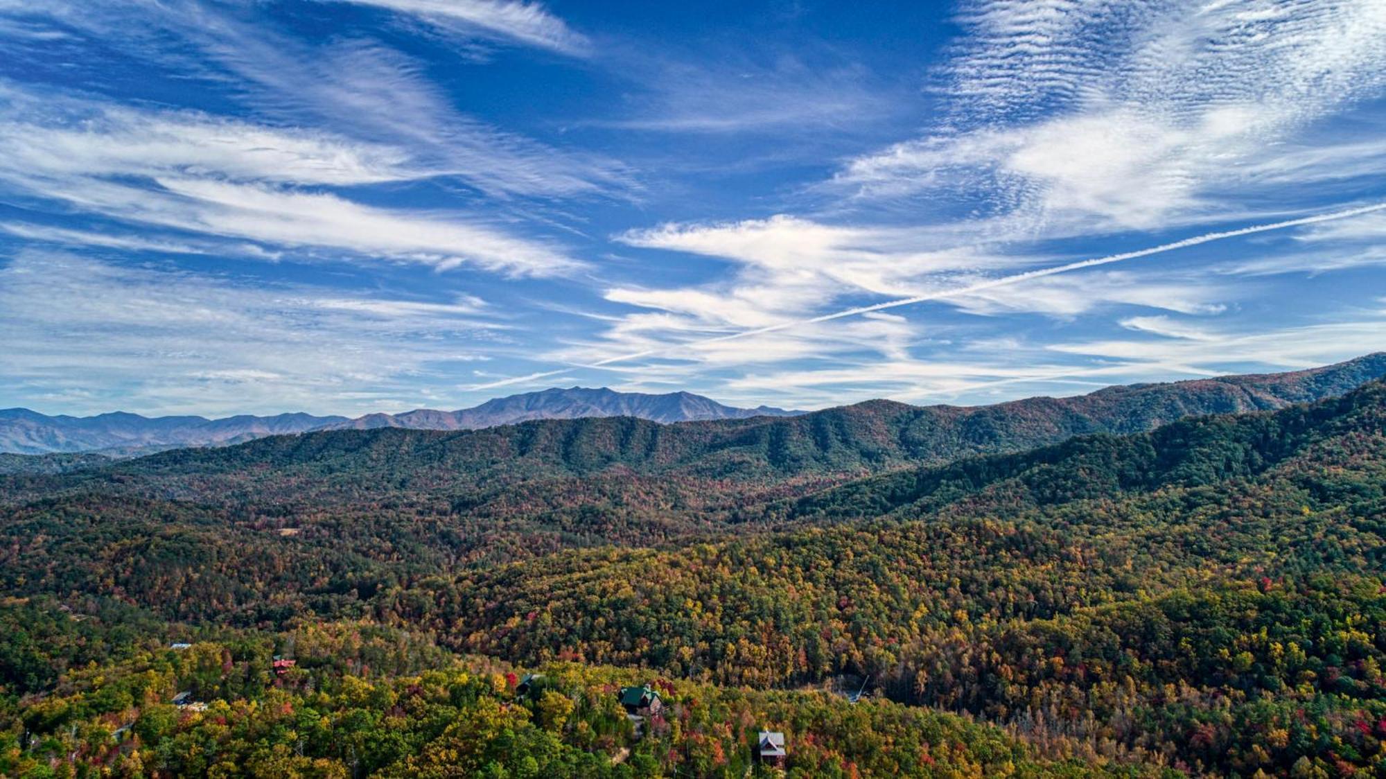 Summer Deals! - 10 Min To Parkway - Mt View- Hot Tub-Cozy Cabin Sevierville Exterior photo